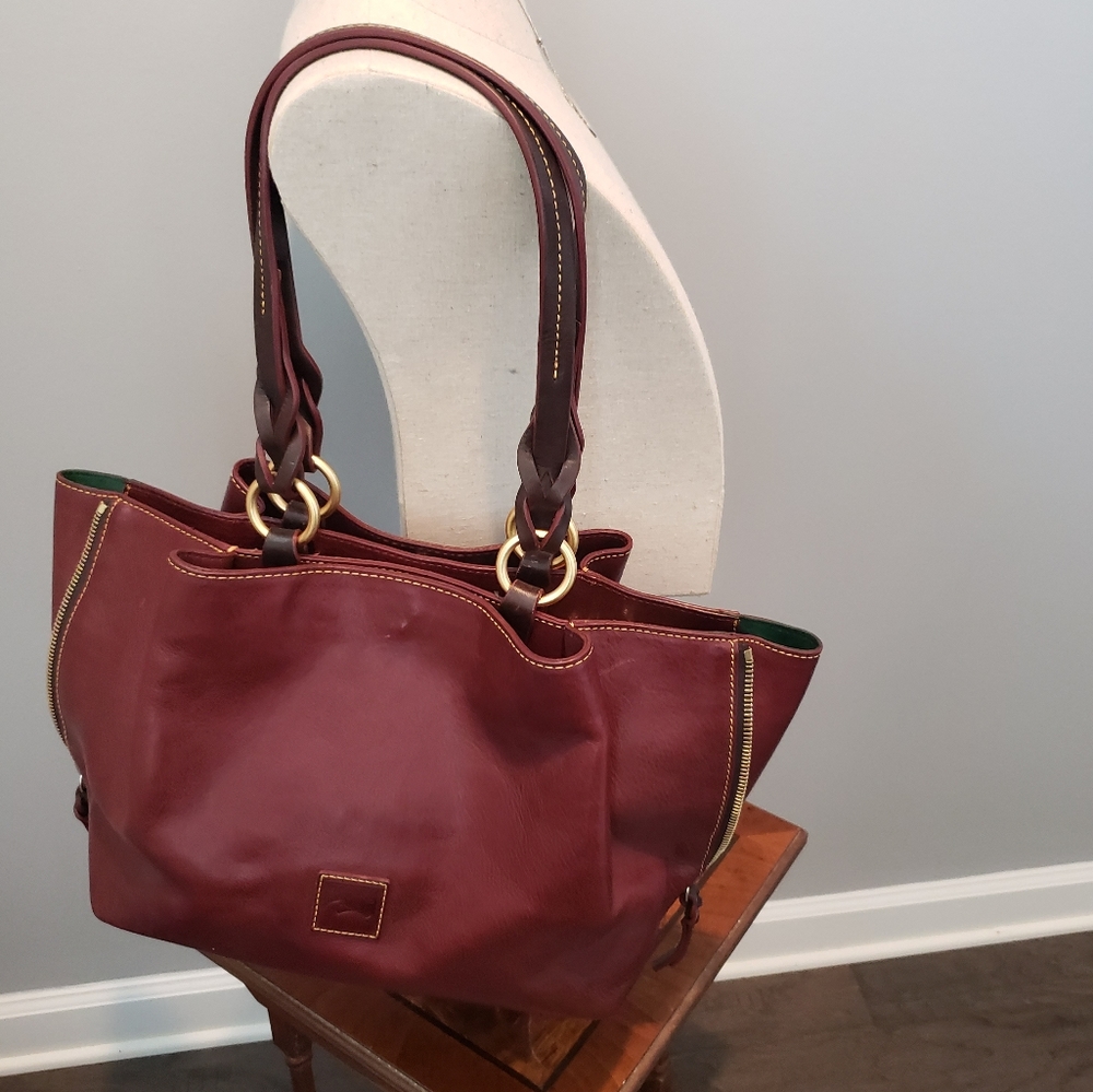 Classic Dooney & Bourke